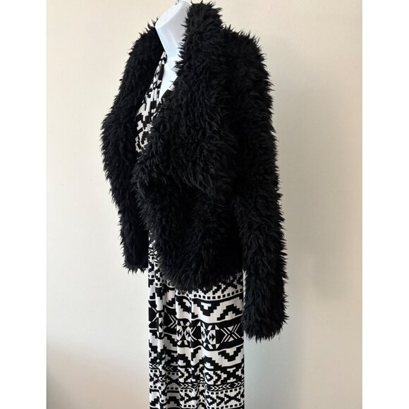 Indie Sleaze Jacket Small Black Faux Fur Shaggy Cropped Pockets HYFVE Soft Cozy - Picture 12 of 12